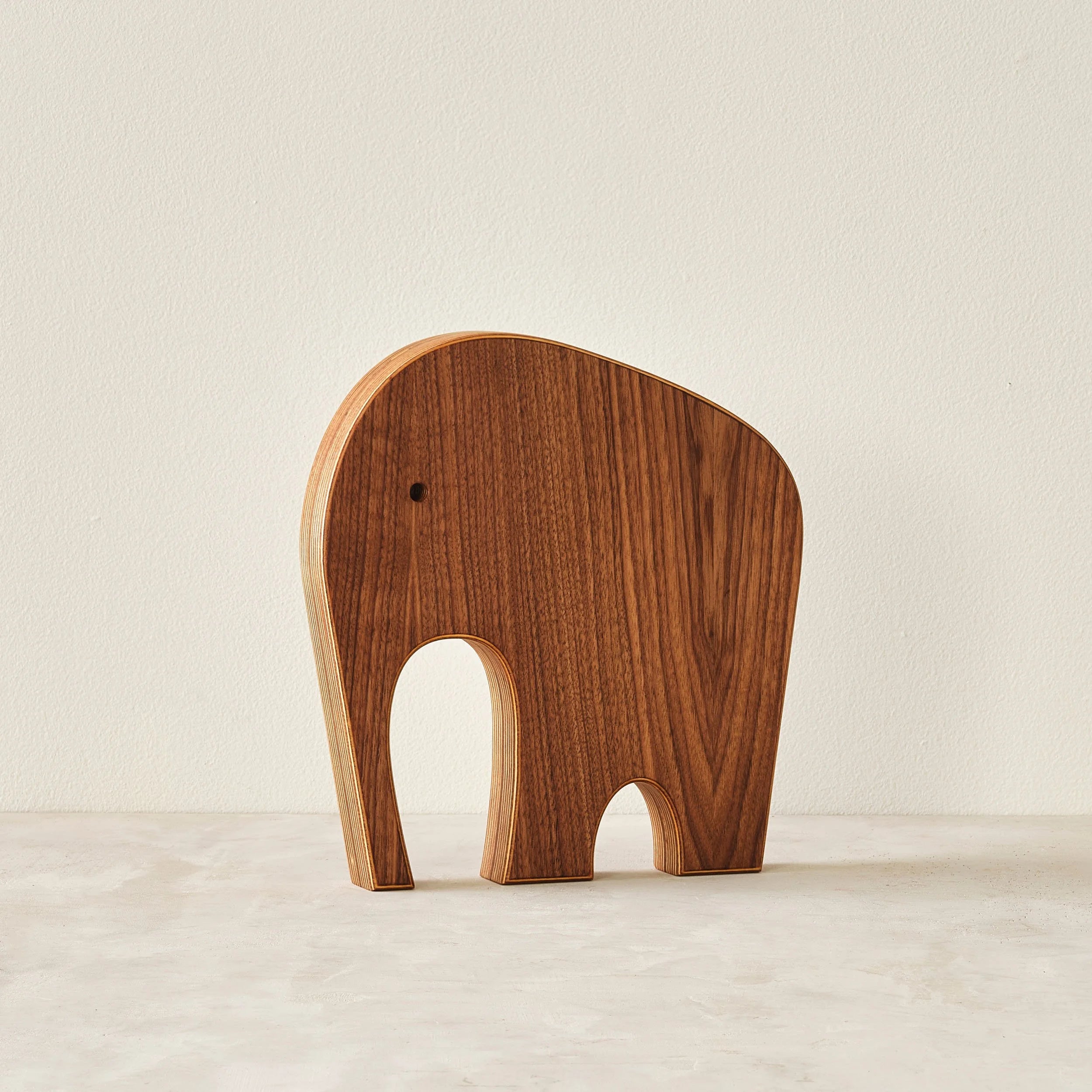 Elephant (Outlet)